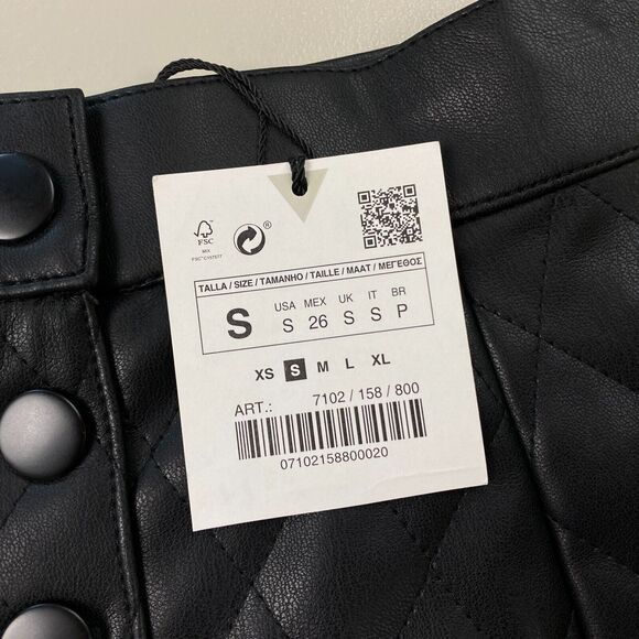 Zara Faux Leather Mini Skirt Women Small Black Quilted A Line Retro Y2K Pleather - Picture 4 of 12